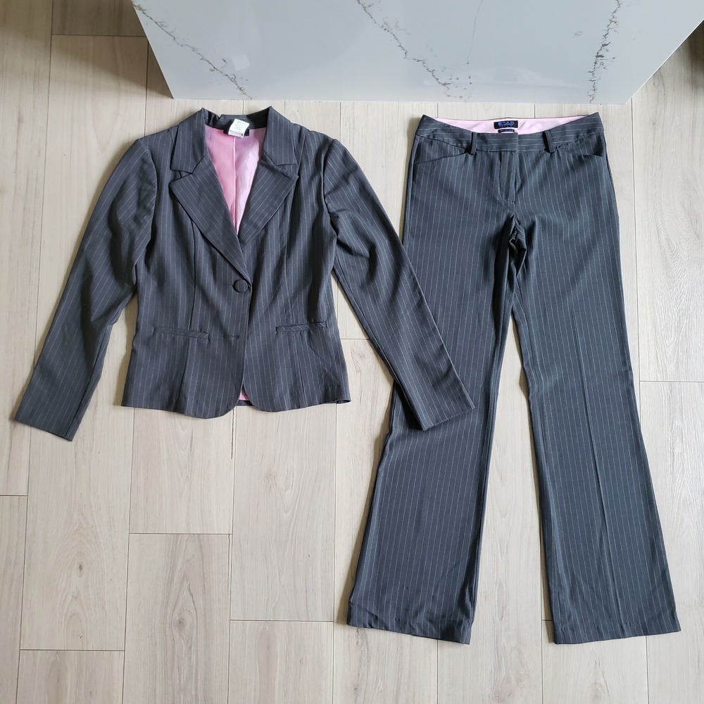Star City Pant Suit Womens M 3 Grey Pinstripe Y2K Miranda Flare Dress Pants